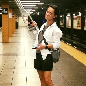 Meet your Posher, Lauren